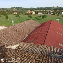capannone 3 archi con 2 appartamenti