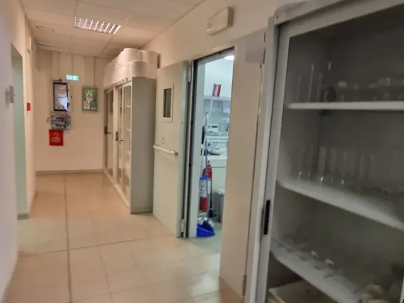 #2536291 Capannone a REDDITO locato a Istituto pubblico con Laboratorio e Autofficina