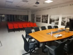 #2536291 Capannone a REDDITO locato a Istituto pubblico con Laboratorio e Autofficina
