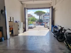 #2536291 Capannone a REDDITO locato a Istituto pubblico con Laboratorio e Autofficina
