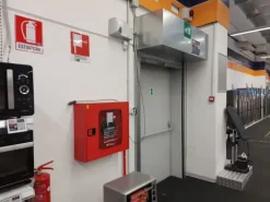 #19578 Capannone a reddito per investimento