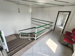 #2639676 Capannone a Venegono Inferiore con area esterna