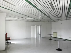 #2639676 Capannone a Venegono Inferiore con area esterna