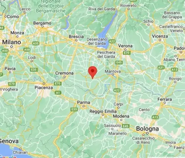 #23858 Capannone commerciale con uffici e area pertinenziale