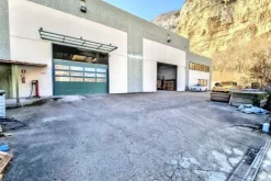 #25442 Capannone con uffici e appartamento custode