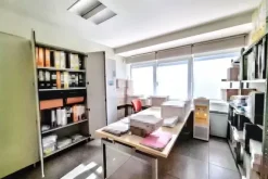 #25442 Capannone con uffici e appartamento custode