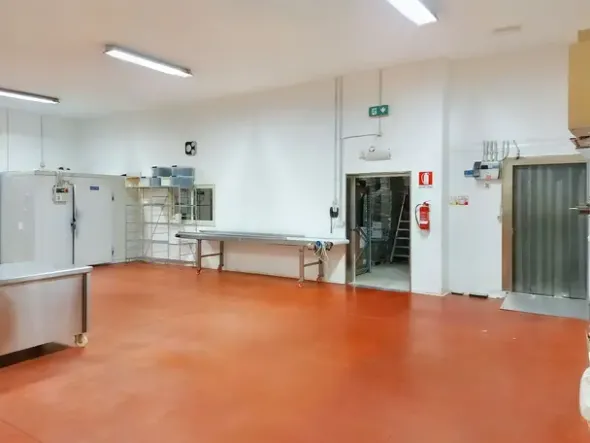 #19745 Capannone in complesso industriale
