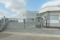 CAPANNONE INDUSTIALE CON TERRENO - CHISINAU MOLDOVA