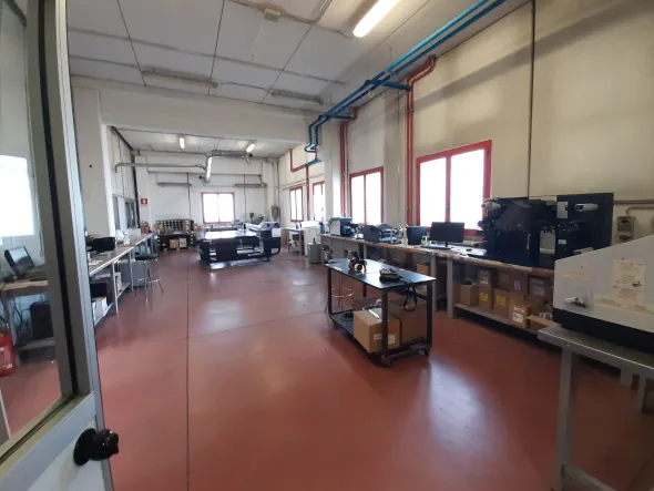 Capannone Industriale a Merlino (LO)