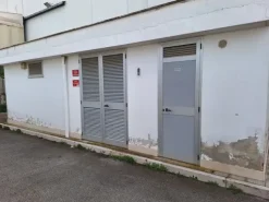 #2638611 Capannone industriale/commerciale fronte strada – altissima visibilità