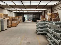 #2640071 Capannone industriale con ampia corte pertinenziale