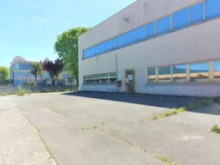 #14738 Capannone industriale con area di pertinenza
