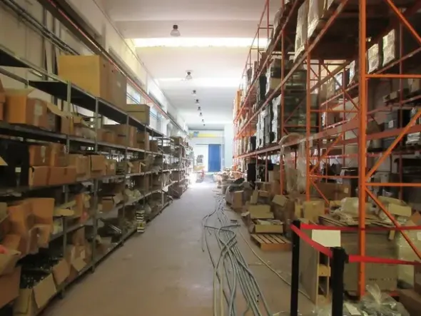 #16042 Capannone industriale con uffici e camera bianca
