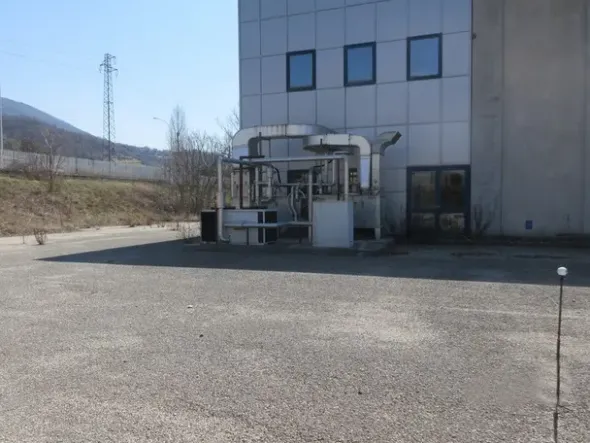 #16042 Capannone industriale con uffici e camera bianca