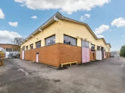 #24995 Capannone industriale con uffici, frazionabile - Ottima opportunità di investimento