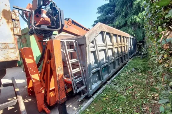 #23741 Capannone industriale e ramo d'azienda