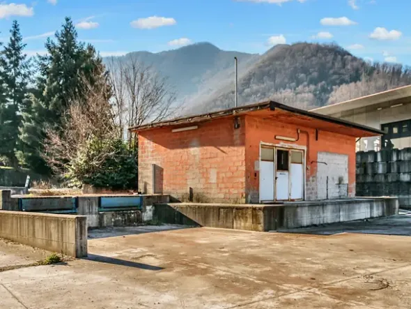 #22834 Capannone industriale in costruzione