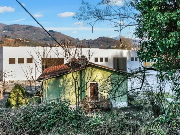 #22834 Capannone industriale in costruzione