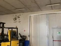 #26290 Capannone in zona di alta visibilità