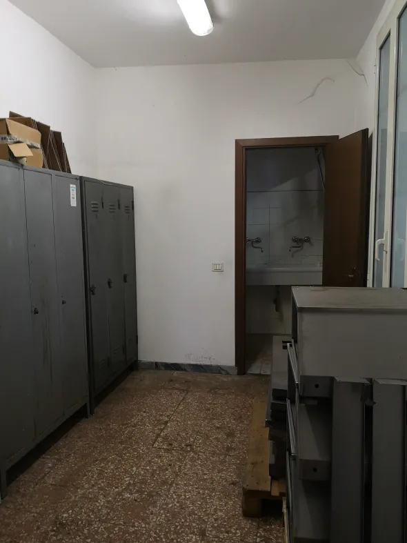 Capannone / Laboratorio per arti e mestieri classe C3