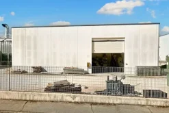 #24640 Capannone magazzini e cortile da frazionare