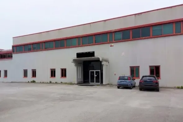 #17972 Capannone produttivo con cabina elettrica