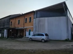 #23387 Capannone produttivo in zona commerciale/produttiva