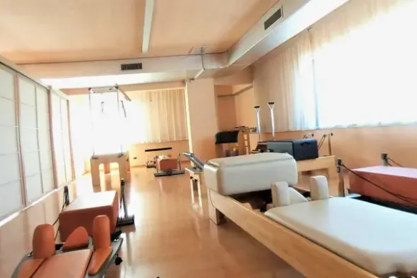#8895 Capannone showroom con palestra e area edificabile