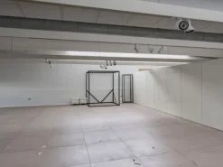 #2537510 Capannoni industriali con ufﬁci ad Altopascio