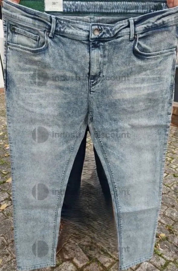 1#9166 Capi di abbigliamento