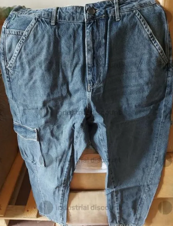 1#9166 Capi di abbigliamento
