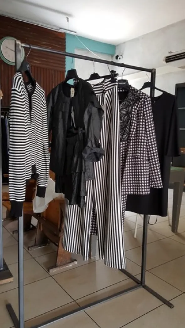 7#5286 Capi di abbigliamento