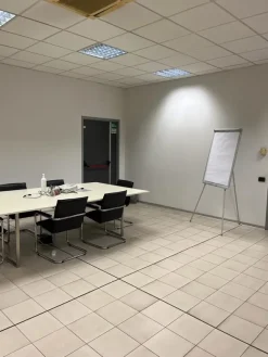 Caponago - Capannone di ca 900 mq