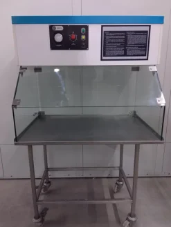 CAPPA A FLUSSO LAMINARE VERTICALE-PBI (COD. LAB-CAP-32)