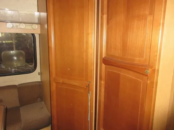 2#6535 Caravan Fiat