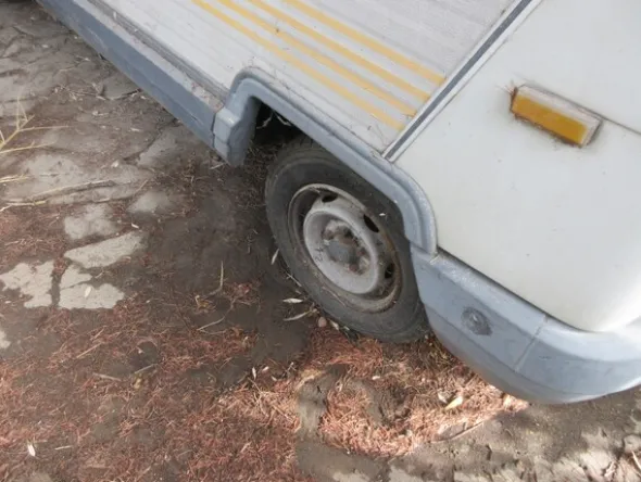 2#6535 Caravan Fiat