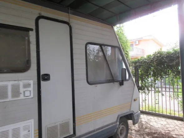 2#6535 Caravan Fiat