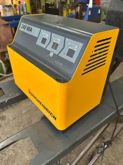 Carica batteria Jungheinrich 24V 40A