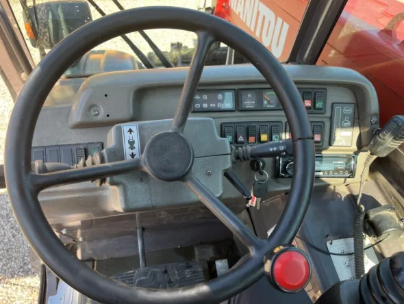 2005 Caricatore telescopico Manitou MLT 940 L