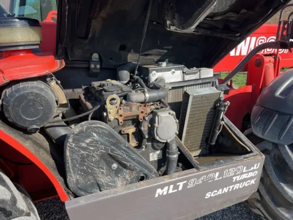 2005 Caricatore telescopico Manitou MLT 940 L