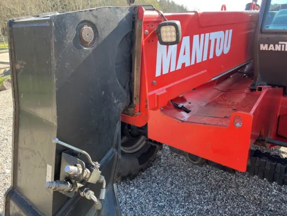 2005 Caricatore telescopico Manitou MLT 940 L