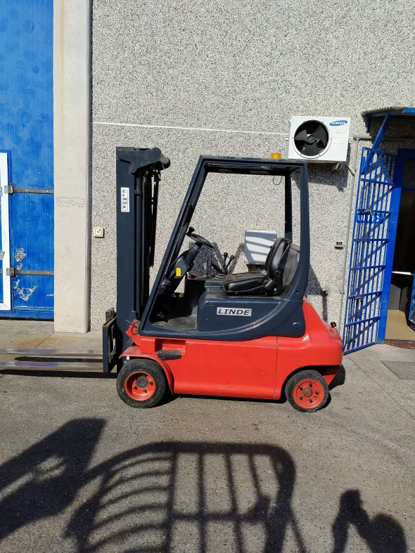 CARRELLI ELEVATORI MULETTI USATI