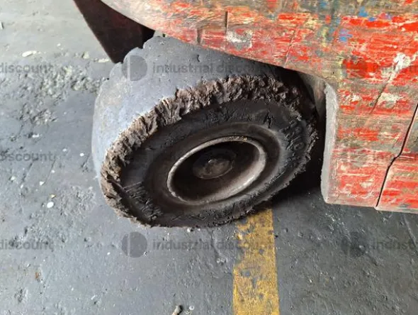 10#9286 Carrelli elevatori Rainero RH53 e RH45
