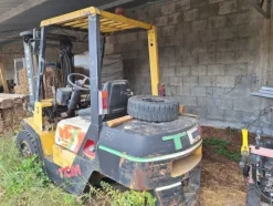 30#8350 CARRELLI ELEVATORI TCM - NISSAN