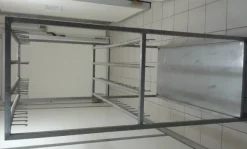Carrelli inox con ruote e non