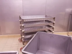 20#4631 Carrelli porta salumi