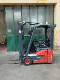 CARRELLO ELEVATORE