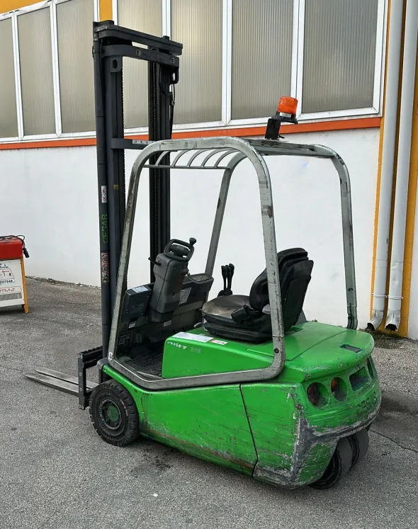 Carrello Elevatore cesab