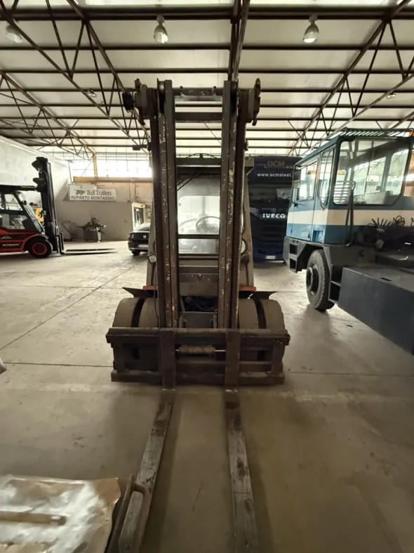 Carrello elevatore DI4OC