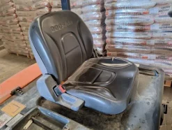46#8350 CARRELLO ELEVATORE Dooosan PRO 5